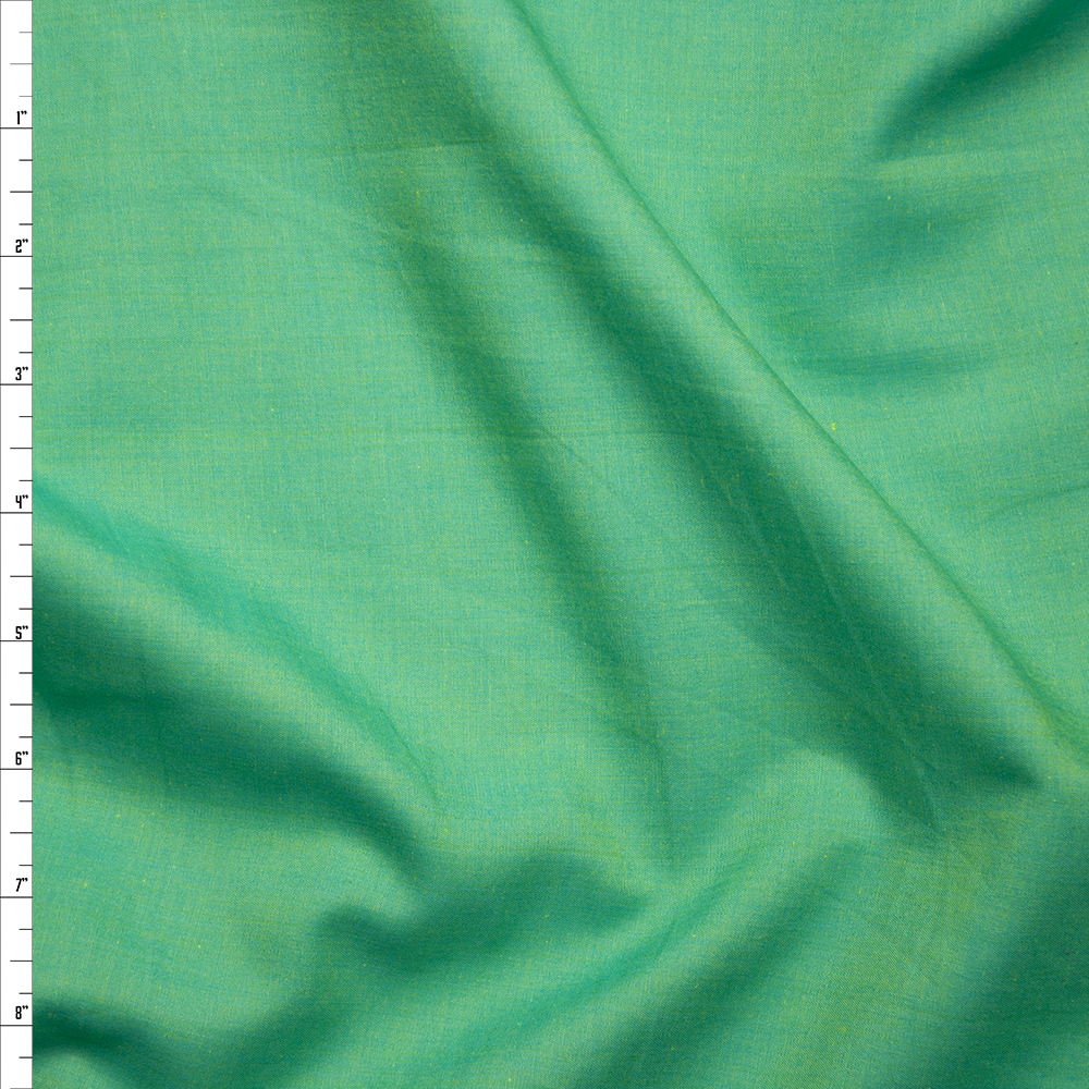 ‘Leaf’ Green Greenwich Chambray from Robert Kaufman Fabric By The Yard