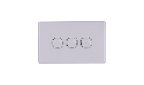 Three Gang Two Way Switch 16Amp Horizontal