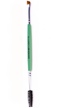 The Damone Roberts Brow Shadow/Eyeliner Brush is a perfect 2-in-1 brush!