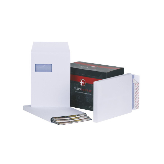 CW Office Plus Fabric WHT Gus Env C4 Wnd BX100, white fabric office packaging and cushioning material with box for office supplies.
