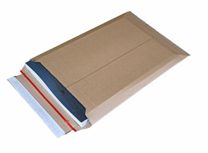 CW Office Corryboard MailEnv 235x340mm A4 BRW PK50, brown protective mailing envelope containing corrugated cardboard mail boards. CW Office Corryboard MailEnv 235x340mm A4 BRW PK50, brown protective mailing envelope containing corrugated cardboard mail boards.