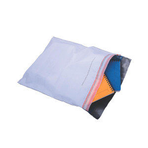 CW Office Ampac Tamper Evident Env C3 PK20 Opq, tamper-evident envelopes for secure document sealing, with notebooks visible inside.
