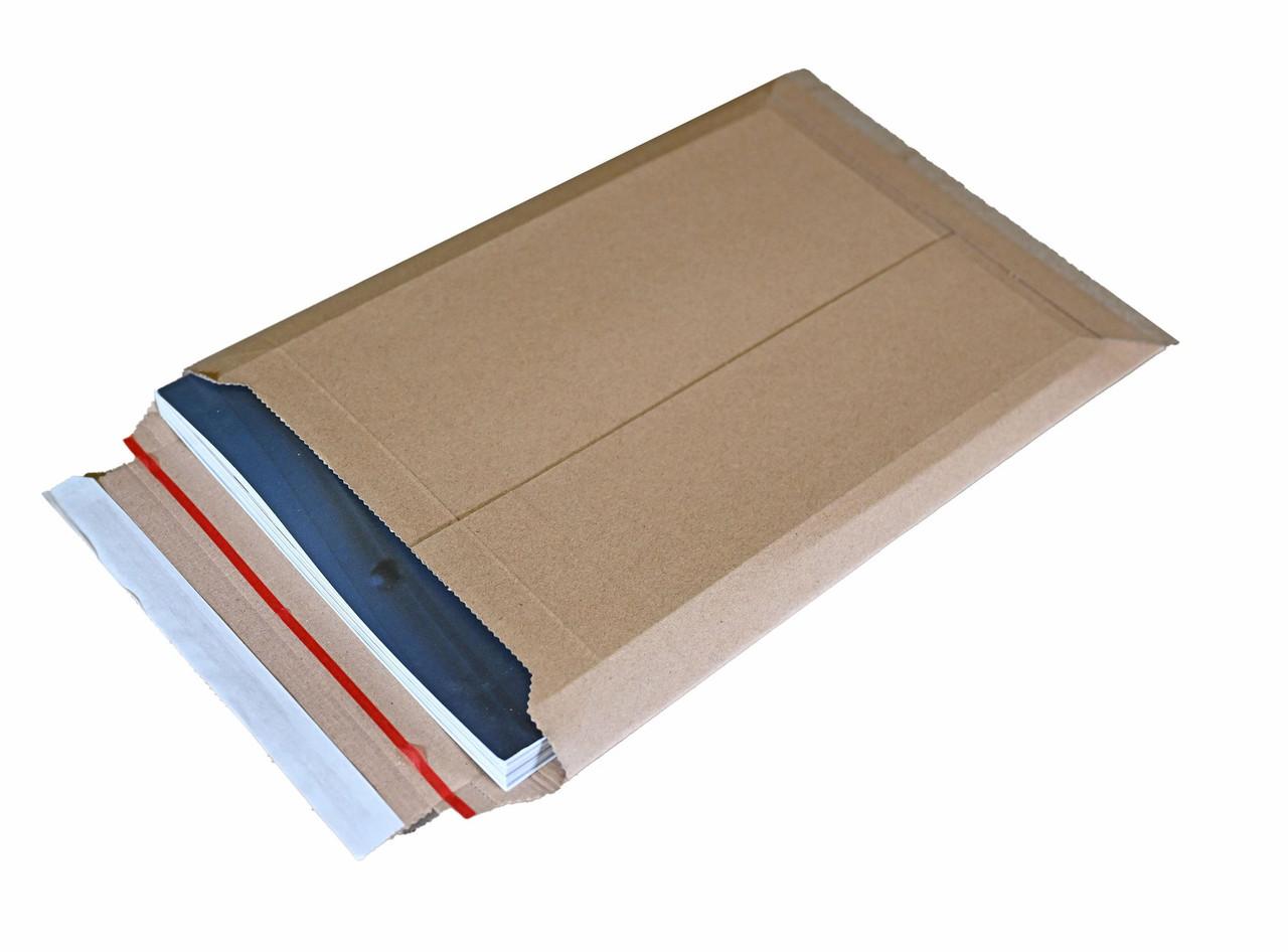CW Office Corryboard MailEnv 235x340mm A4 BRW PK50, brown protective mailing envelope containing corrugated cardboard mail boards.