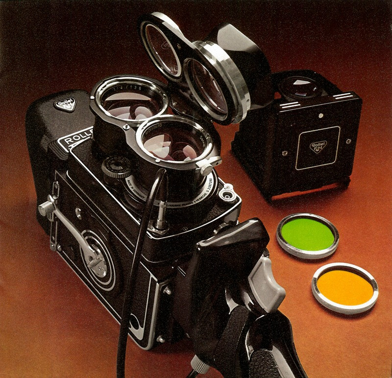 Rolleiflex & Rolleicord Die Zweiaeugigen A look at Rolleiflex and
