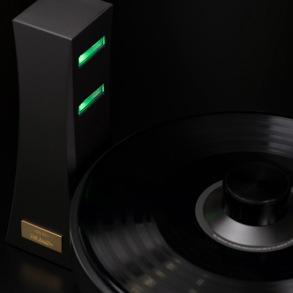 DS Audio ION-001 Vinyl ioniser