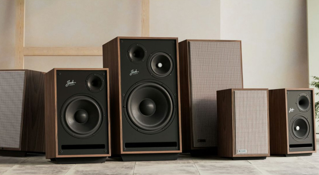Pylon Jade 10 speakers