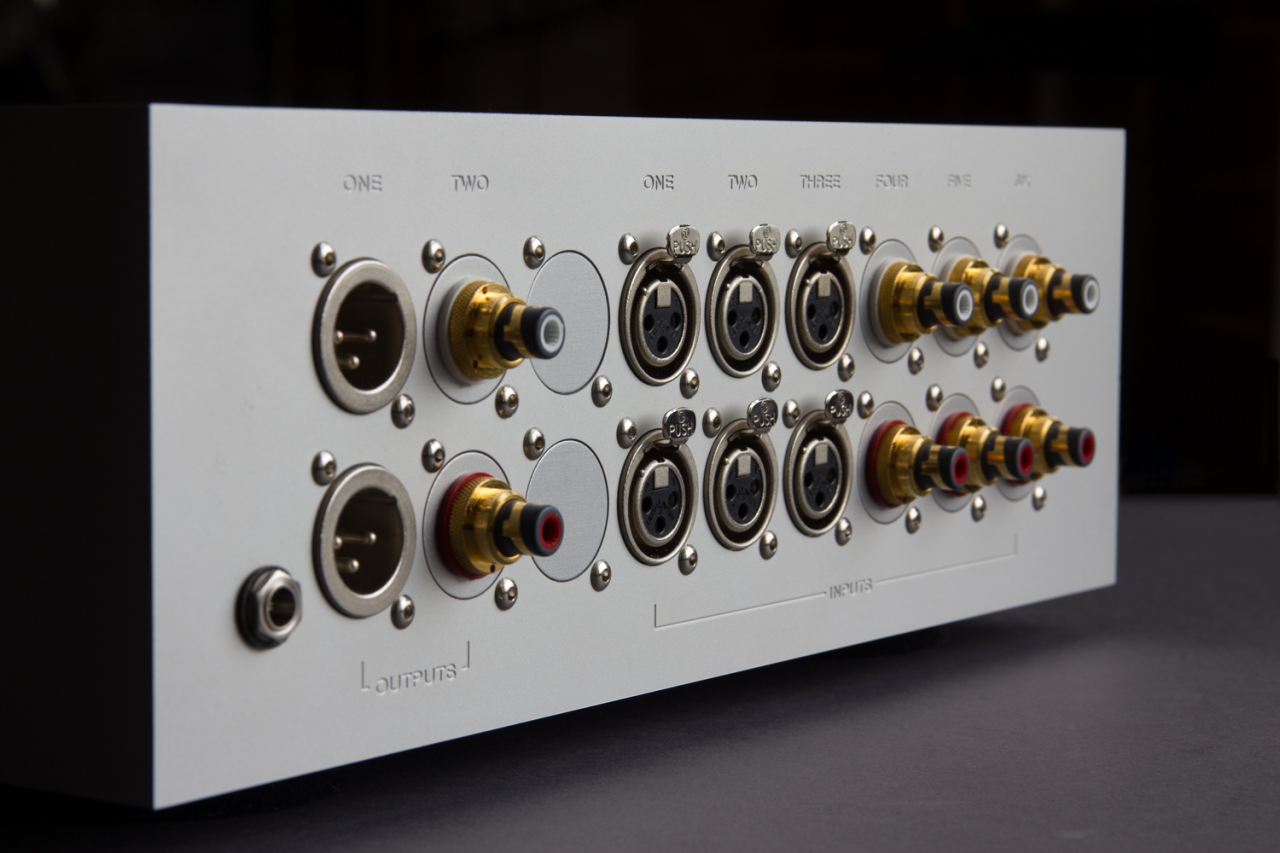 The Bespoke Audio Co. Preamplifier Silver wire Krispy Audio
