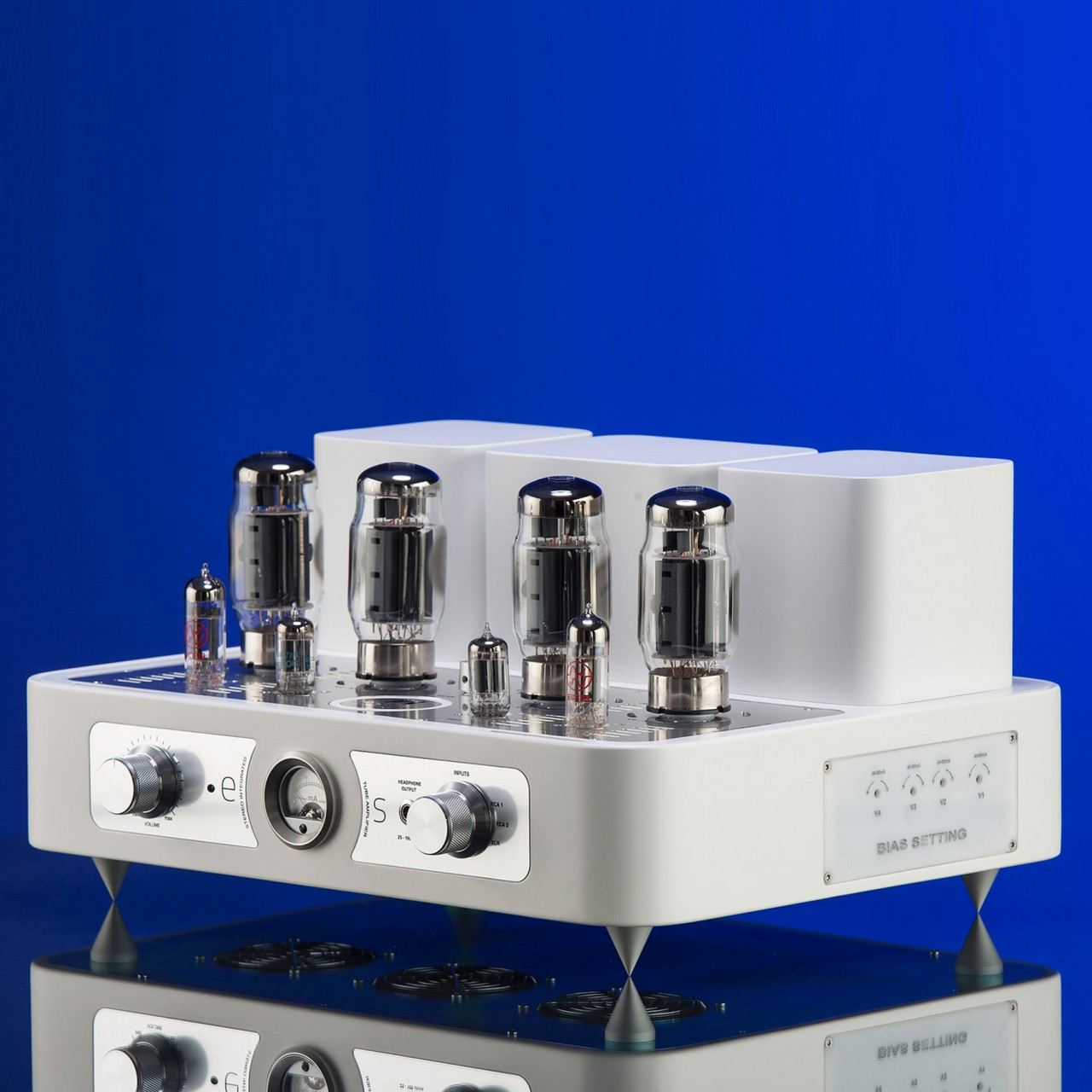 Trafomatic EOS KT120 integrated amplifier