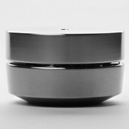 Stillpoints Ultra 5 isolation footers