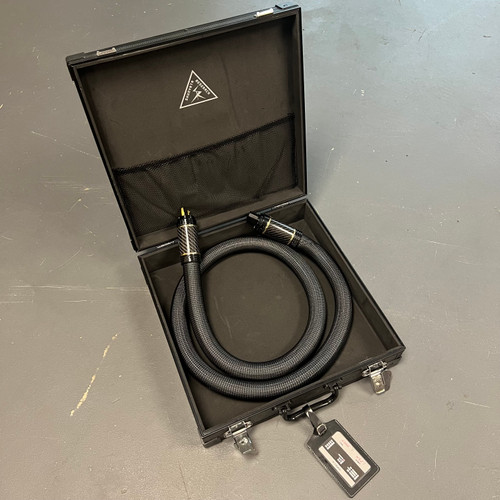 Shunyata Omega XC US>C19 power cable