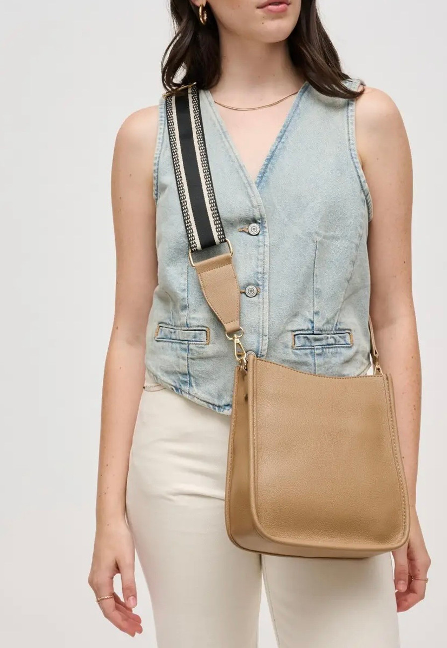 The Olivia Crossbody: Taupe 