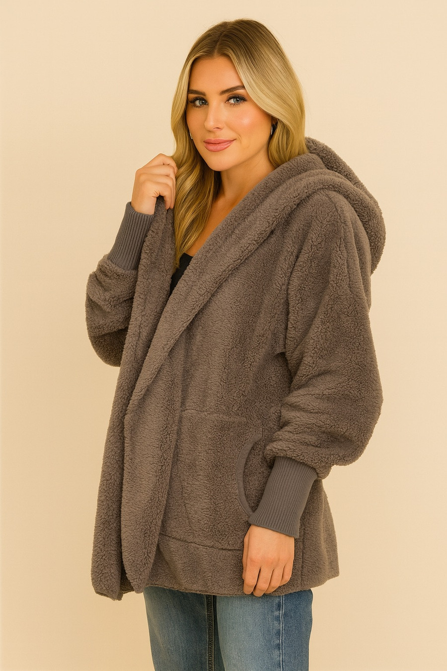 ALPINE CHALET SHERPA JACKET: STEEL GREY