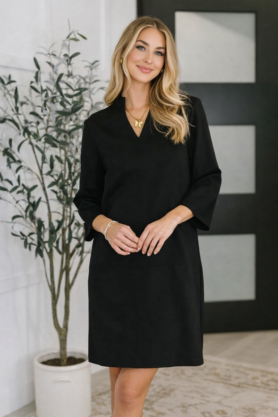 Portfolio Quarter Sleeve Dress: Black 