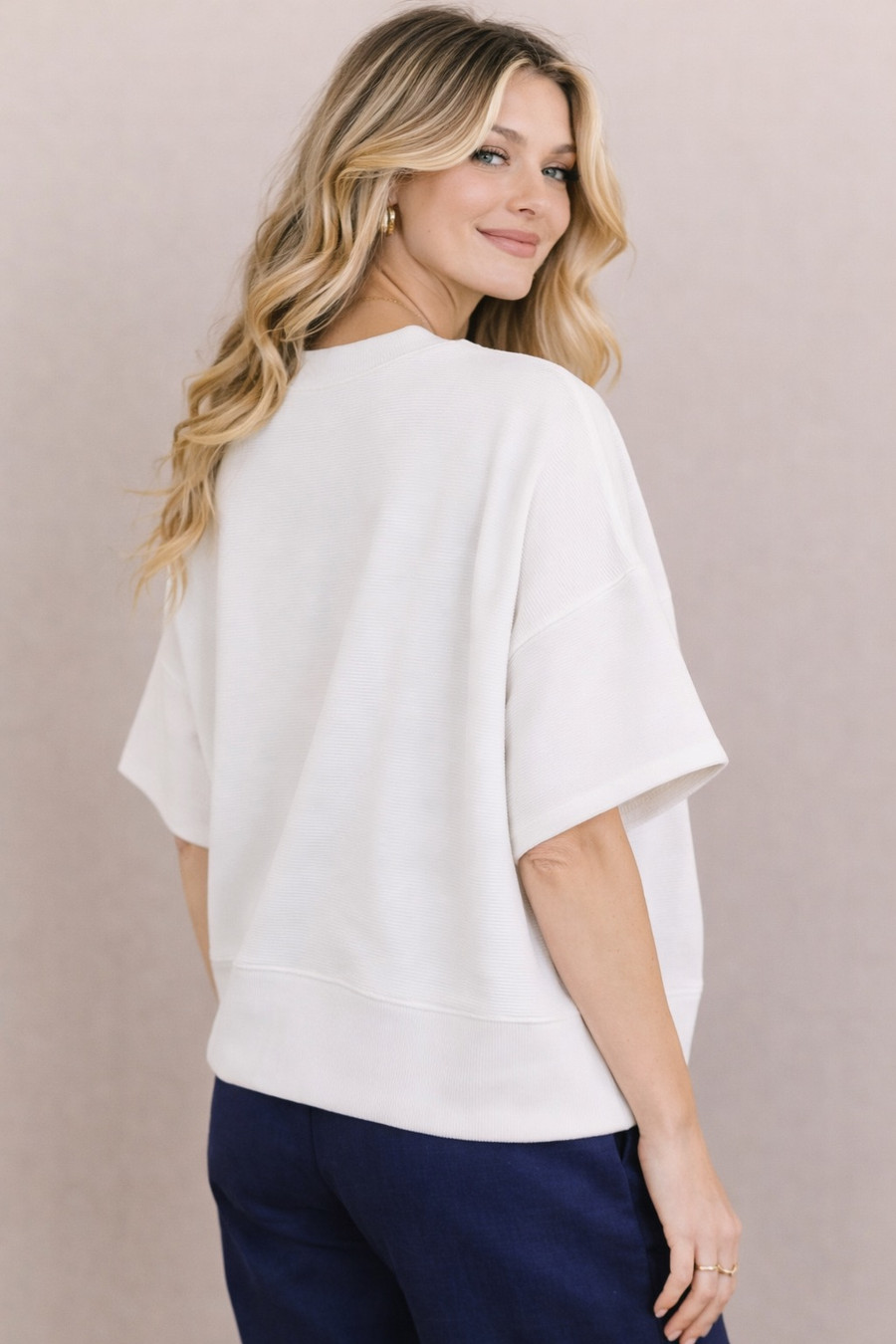 Sense of Clarity Boxy Top: Off White 