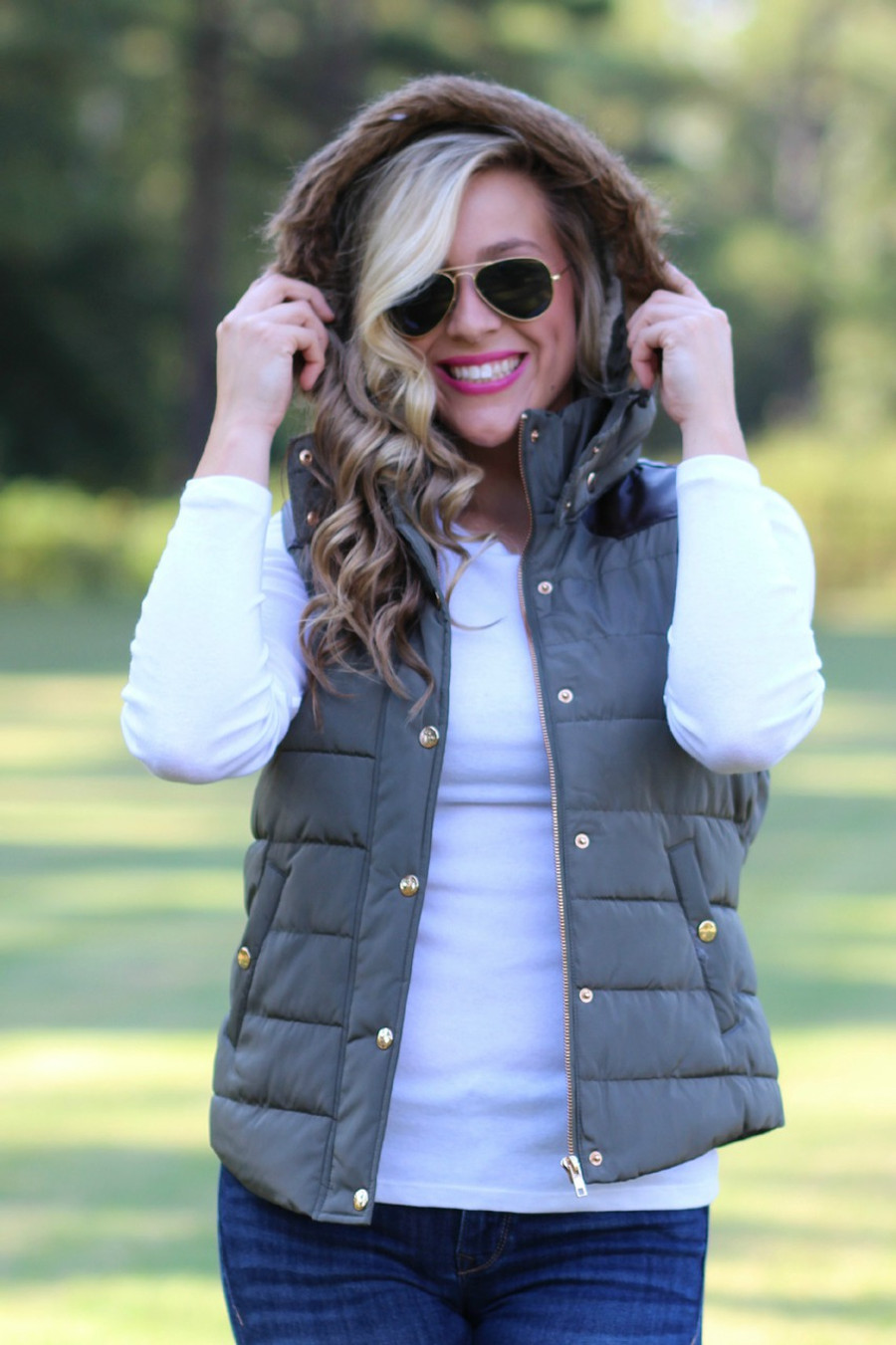 Mountain View Vest: Olive 