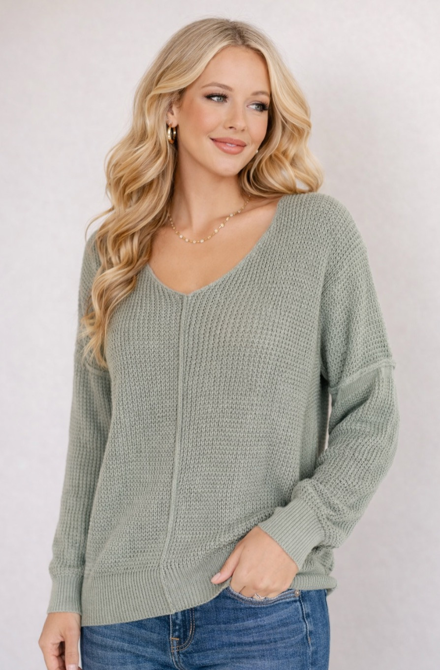 Magi Lune V-Neck Sweater: Sage 