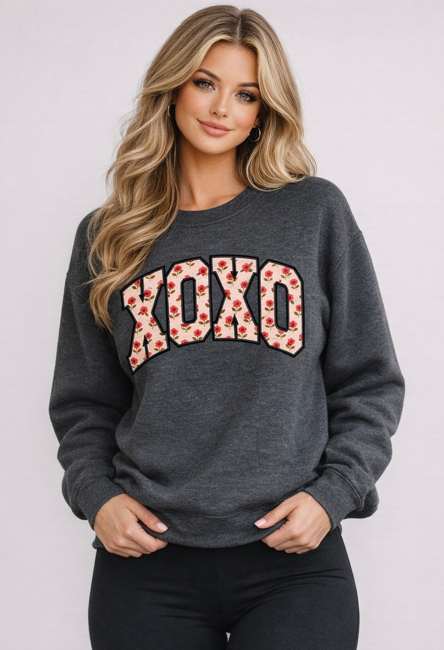 Floral XOXO Graphic Sweatshirt: Charcoal 