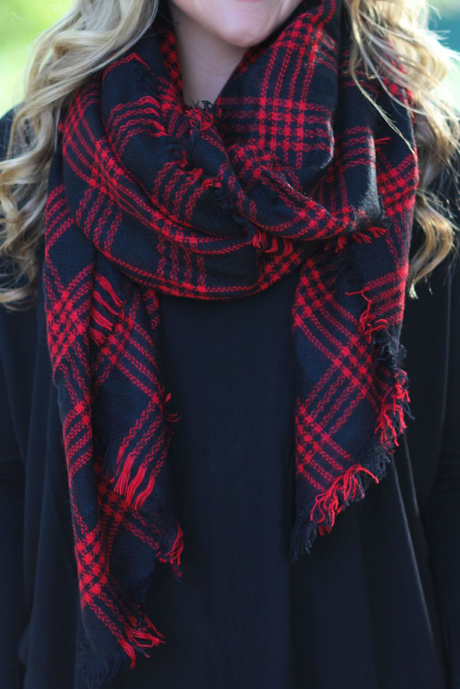 Buy Woolen scarf Red stylish accessory