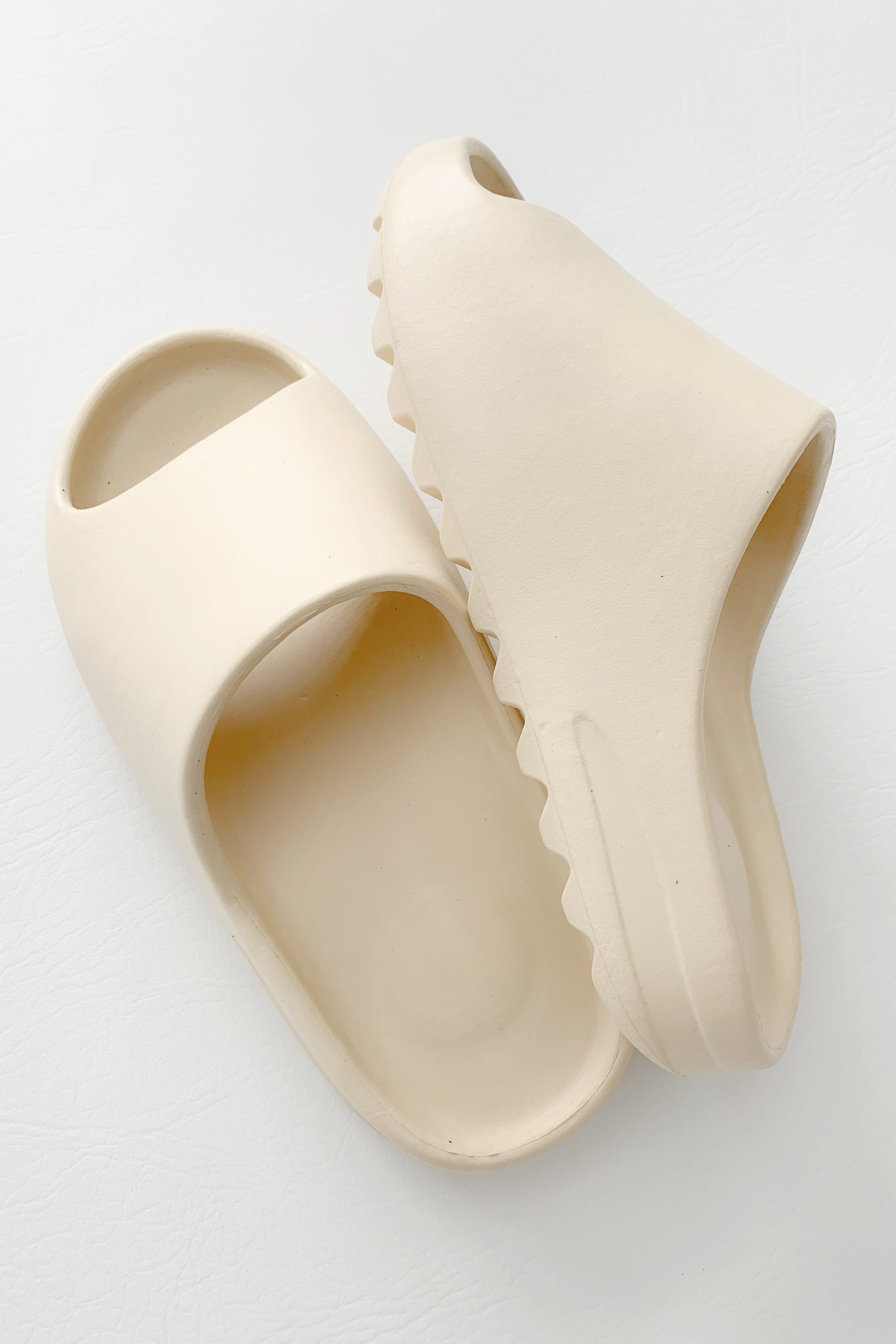 Cloud Pillow Slide Sandals | Yeezy Dupes