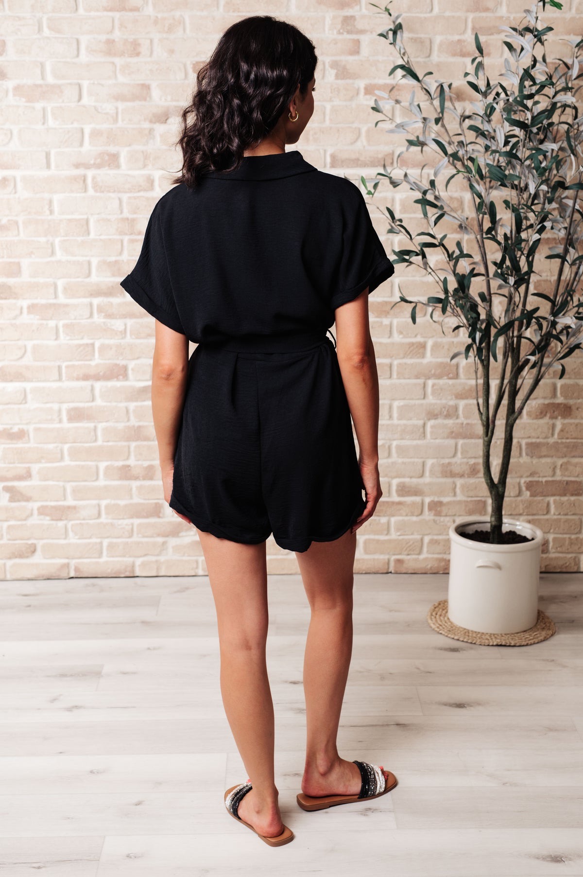 Don't Worry About A Thing V-Neck Romper: Black - Lavish Boutique