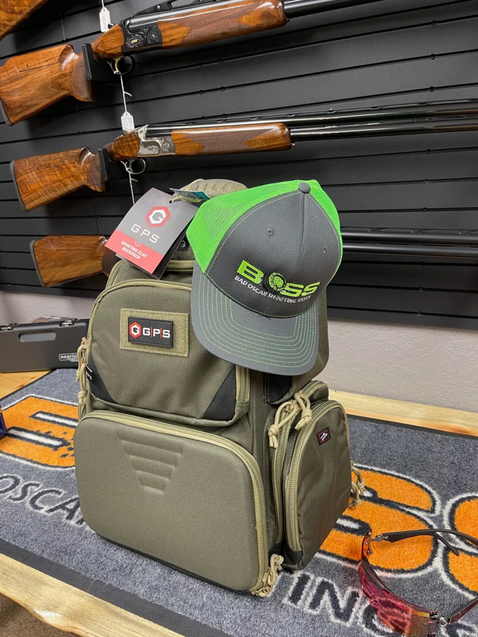 gps sporting clays bag with rain flap olive G.P.S. Wild About Shooting G.P.S. Range Backpack : Sports Fan Backpacks : Sports & Outdoors Sporting Clays Backpack | GPS