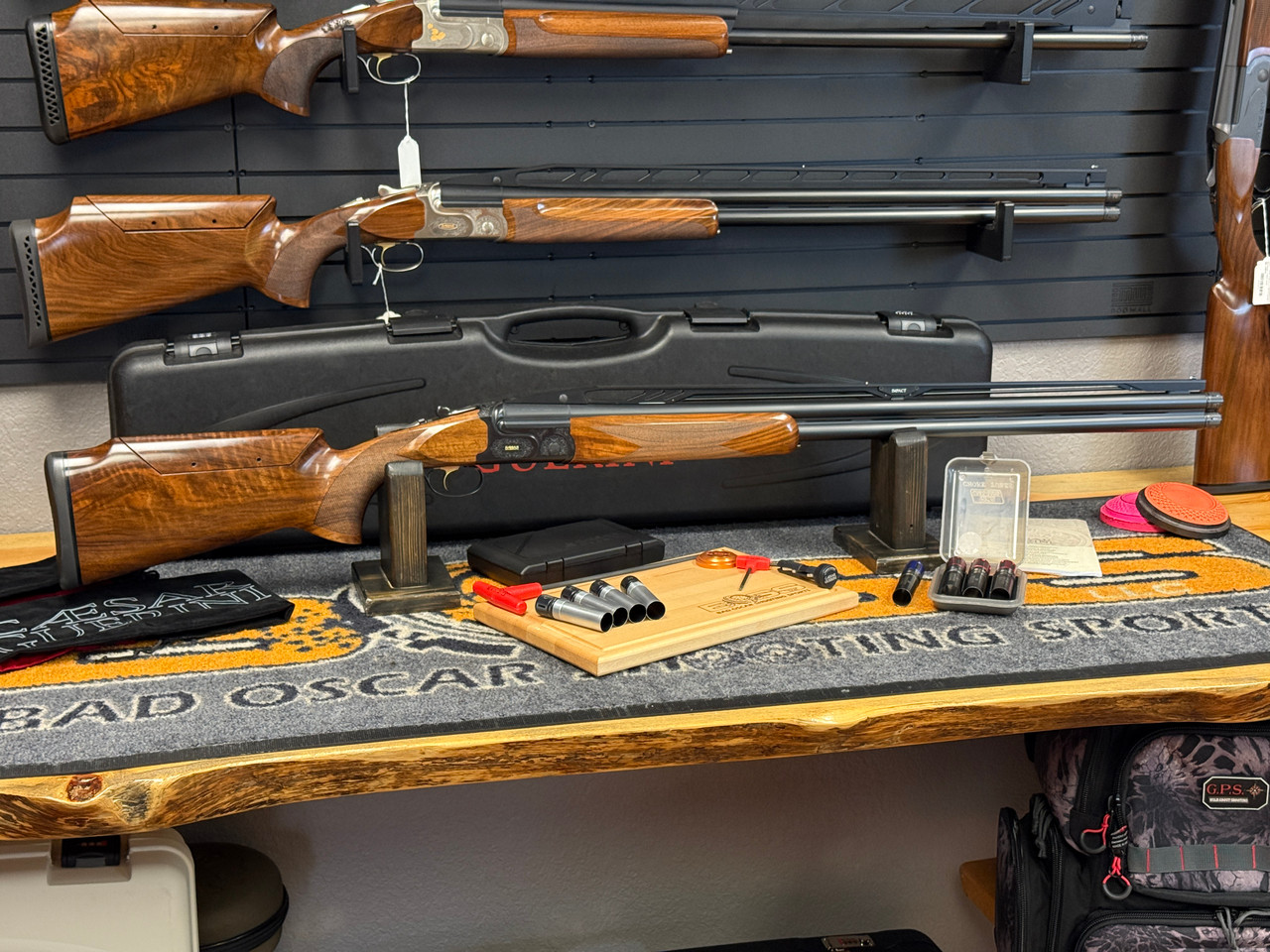 CONSIGNMENT Caesar Guerini Summit Impact 32