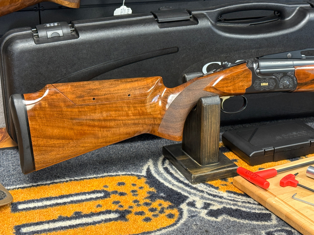 CONSIGNMENT Caesar Guerini Summit Impact 32