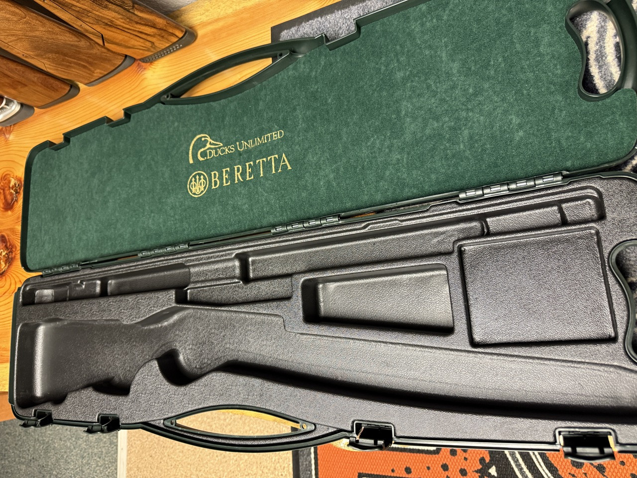 Beretta A400 Upland 2025 Ducks Unlimited 28ga
