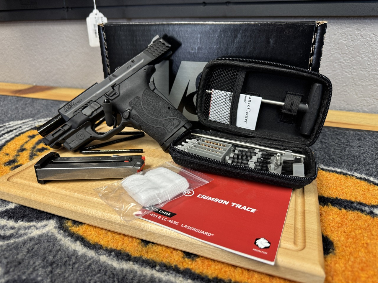 Smith & Wesson M&P9 Shield EZ NTS w/Crimson Trace + Performance
