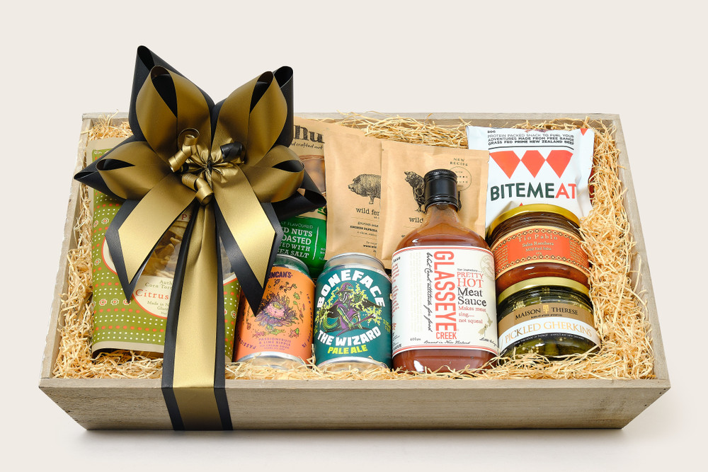 BBQ Tray; Great Gifts for Men: What to buy for men: