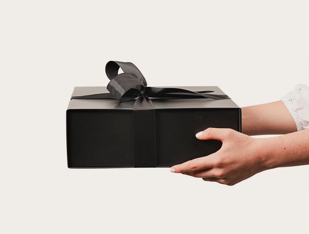 The Epic Gift Box with Waiheke Rose