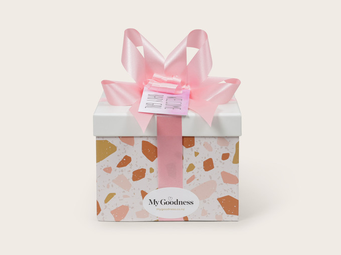 Baby & Mum Hamper Girl