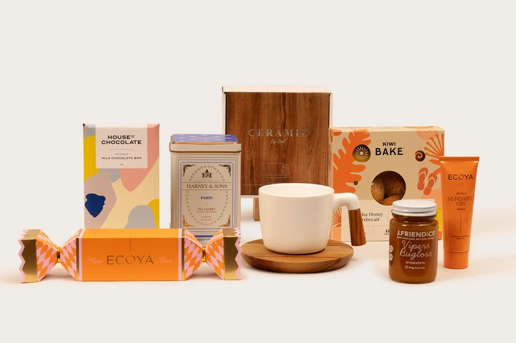 Tea & Pamper Gift Box.