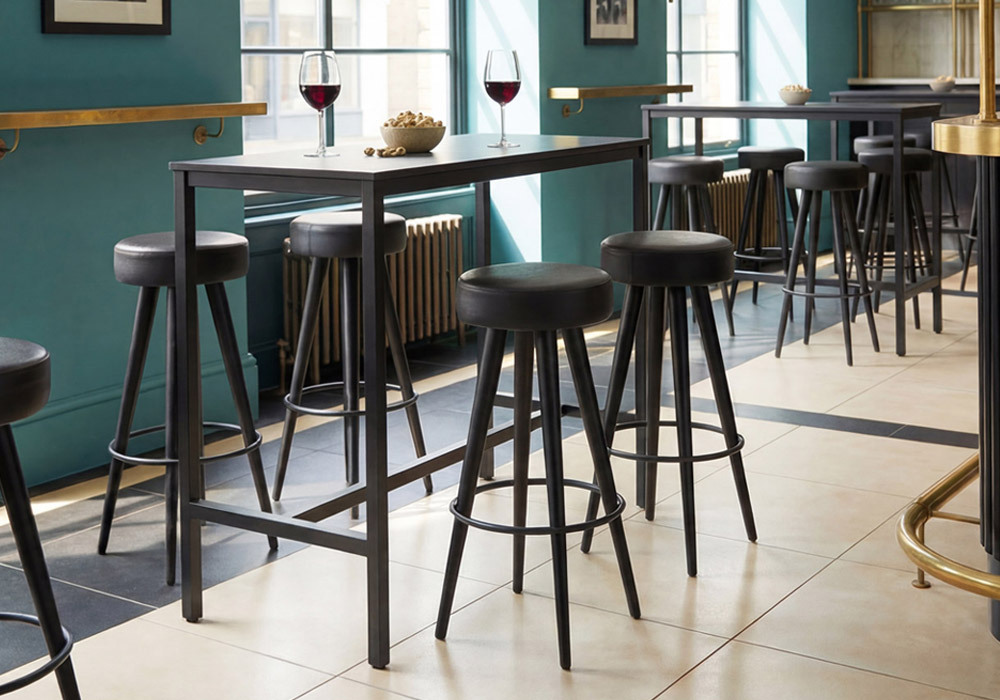 Oakland Commercial Faux Leather Retro Bar Stool