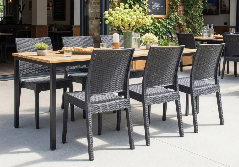 Commercial Outdoor Recycled Plastic Dining Chairs