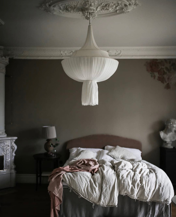 Interior of the Interior Designer and photographer Emily Slotte  that was very nice to share this picture.