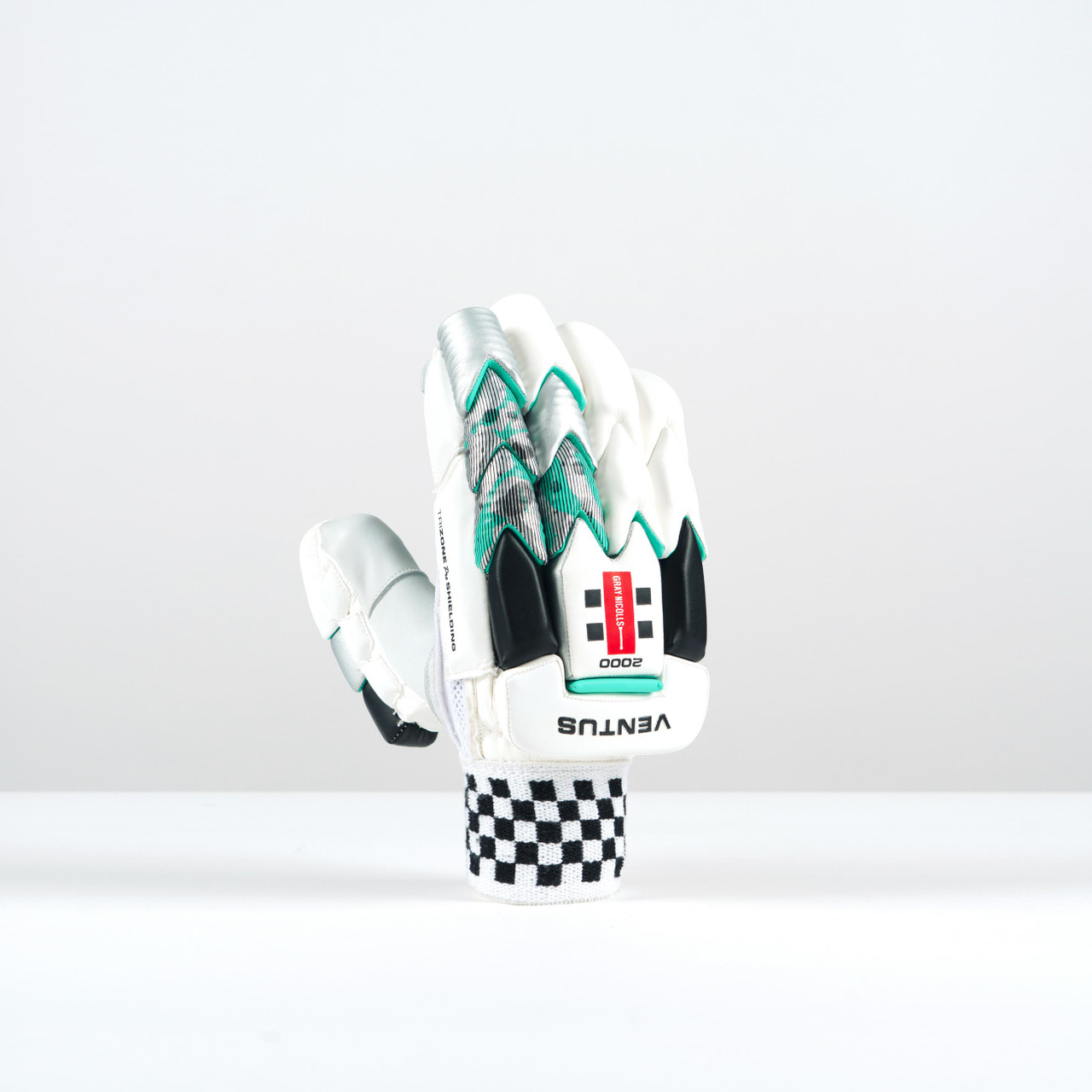 Gray Nicolls Ventus 1.0 2000 Batting Gloves