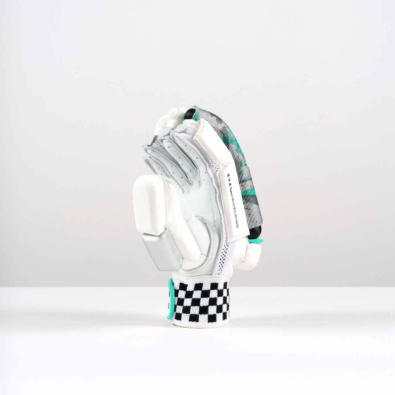  Gray Nicolls Ventus 1.0 600 Batting Gloves