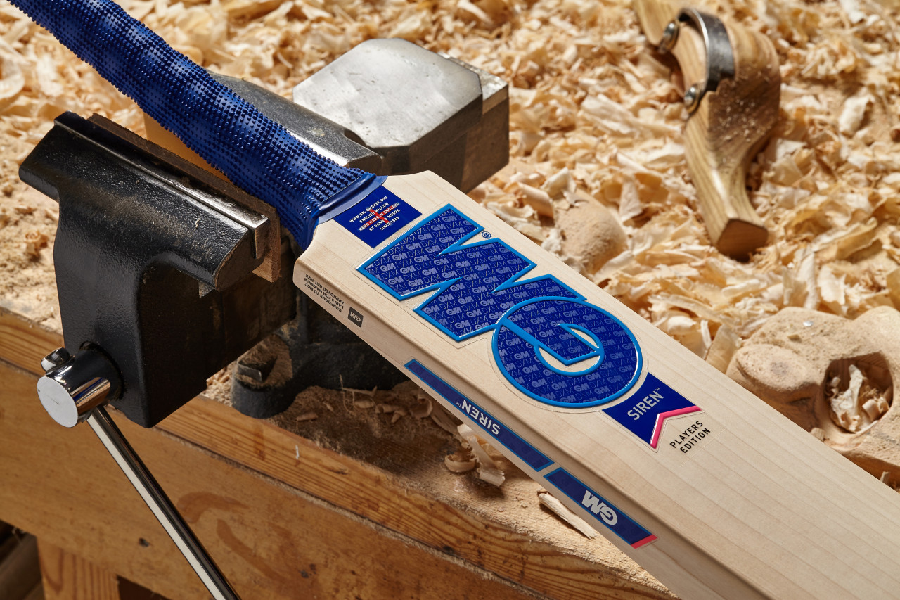 Ollie Pope Player Edition DXM Cricket Bat 