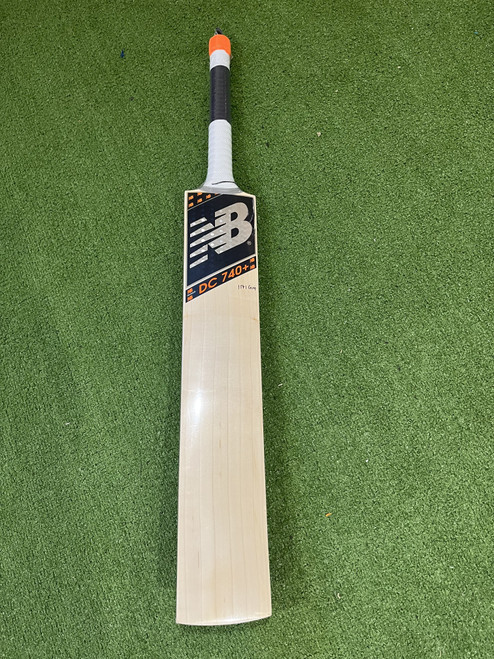 New Balance DC 740+ English Willow Cricket Bat