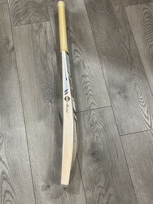 SS SKY Thunder English Willow Cricket Bat