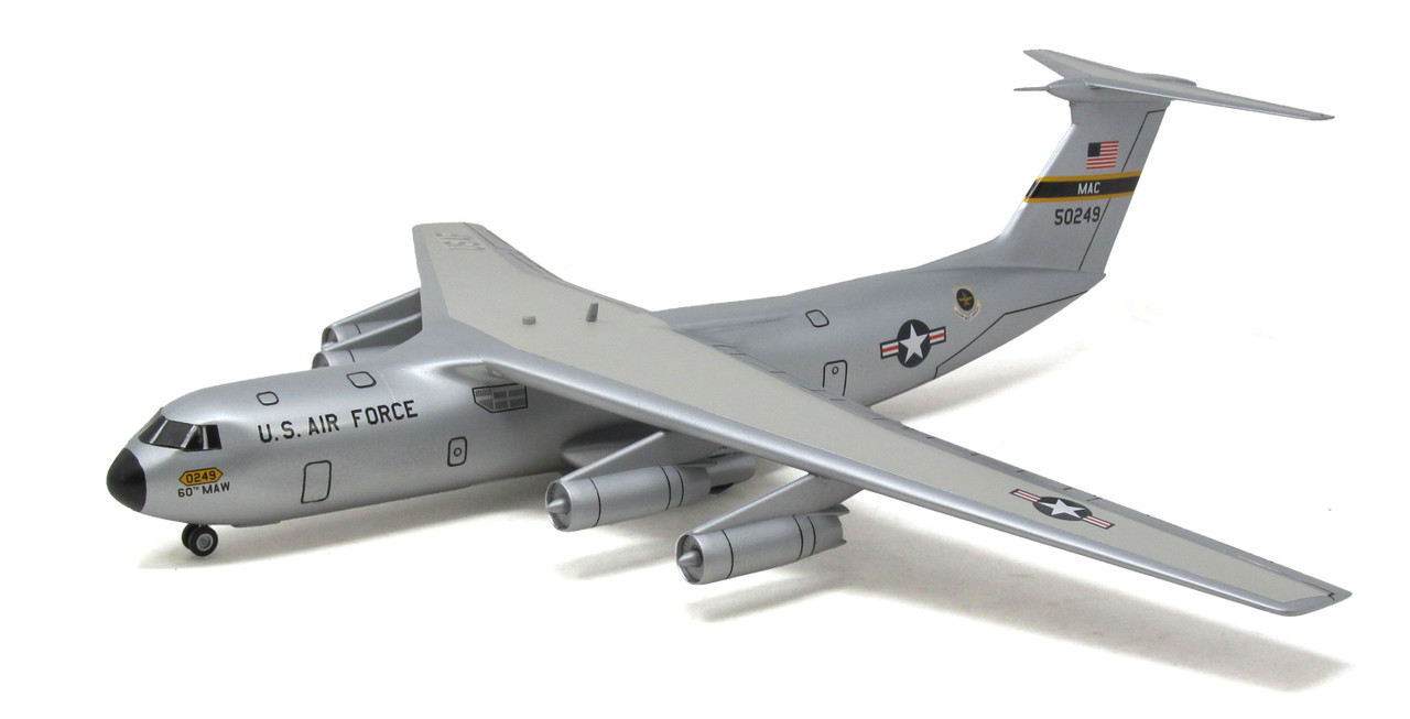 プラモデル完成品C-141スターリフター 1:108 Lockheed C-141A Starlifter Military Strategic Airlifter