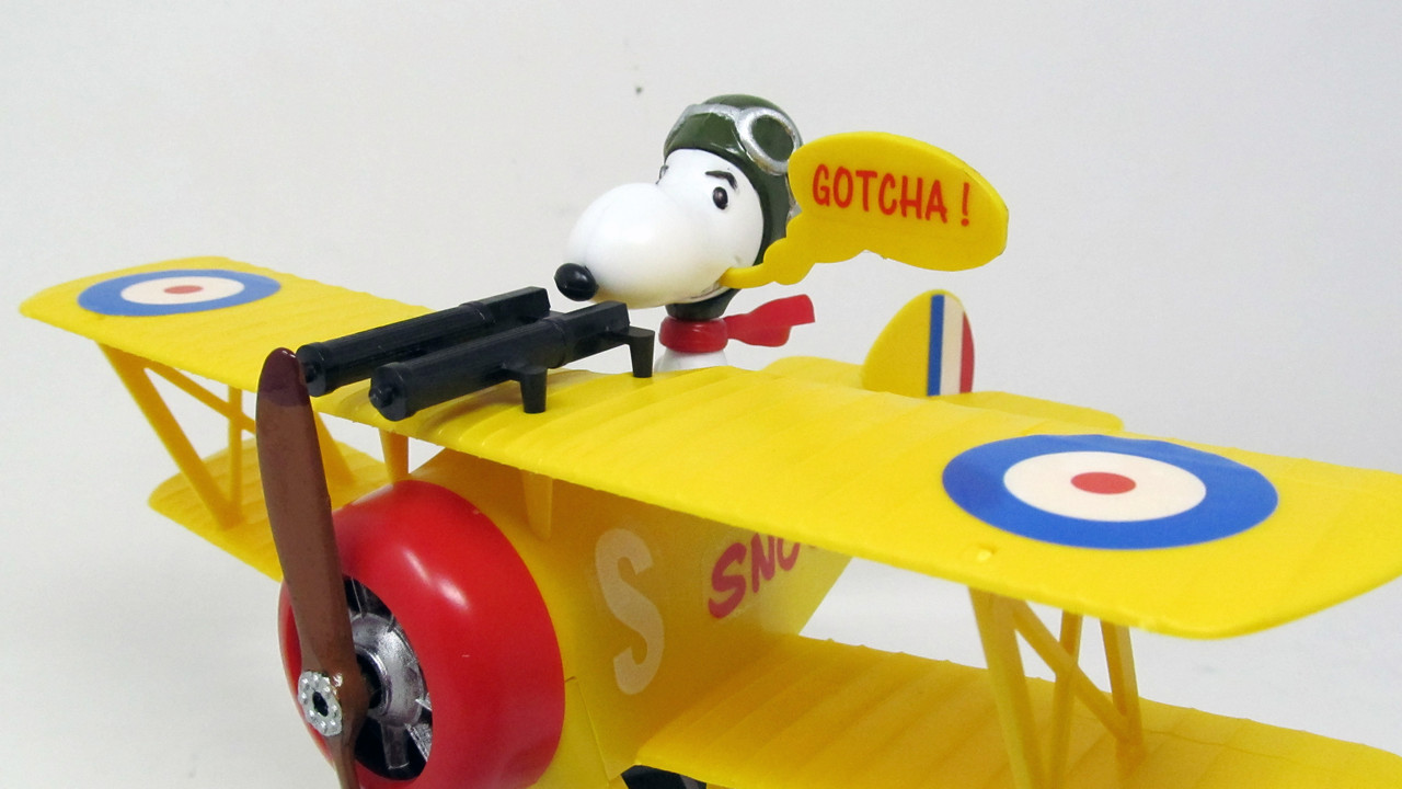 Snoopy and his Sopwith Camel with Motor SNAP