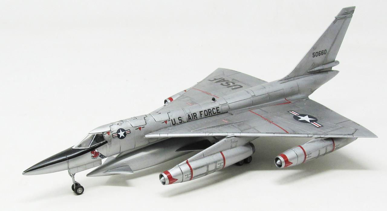 1:93 Convair B-58 Hustler Supersonic Strategic Bomber United