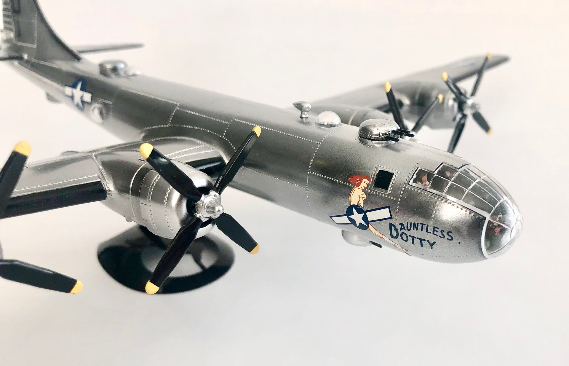 PREORDER Boeing B29 Superfortress 1120 with Swivel Stand