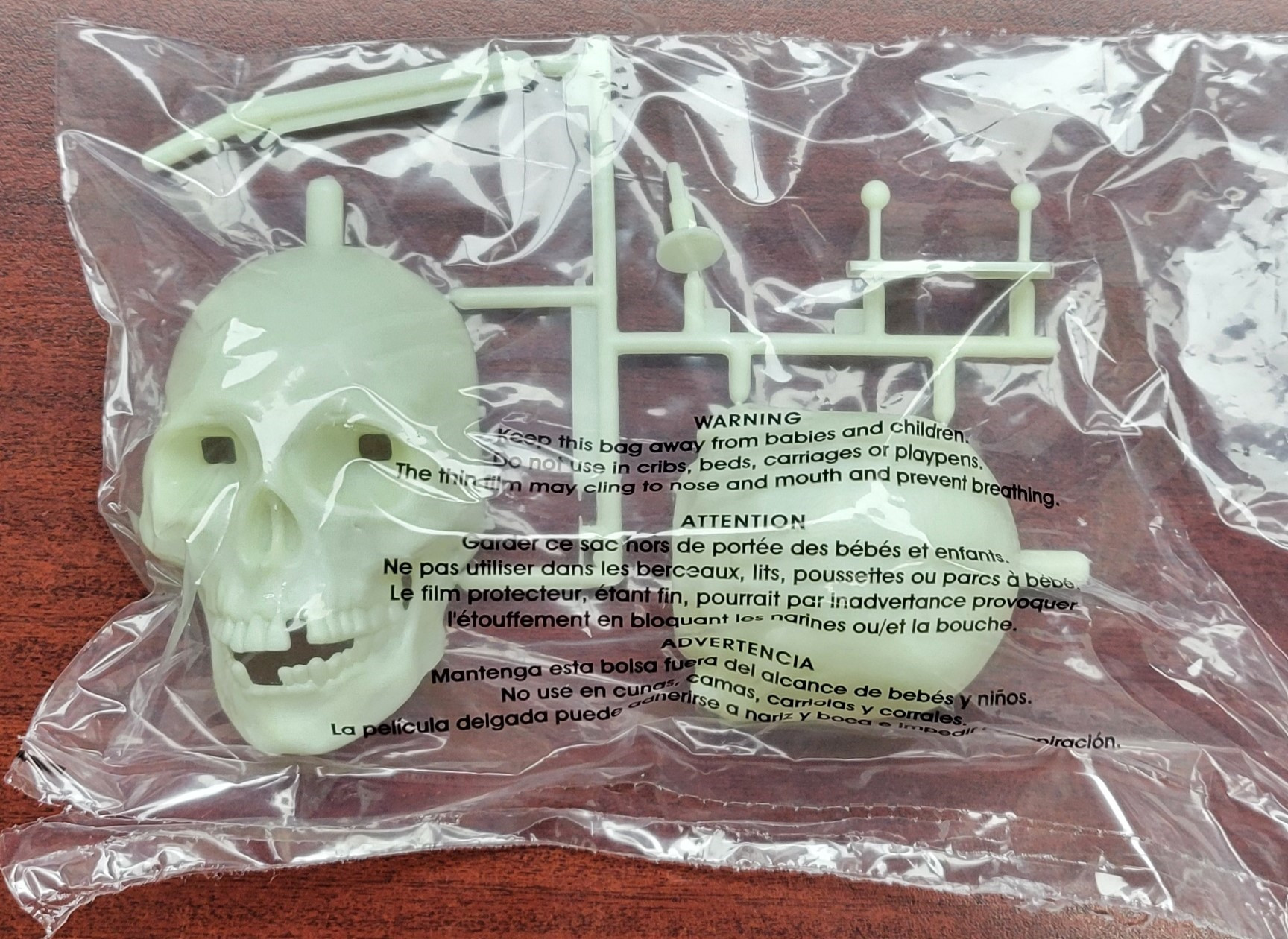 Plastic Model Figure Kits | Monsters, Knights & Characters | Atlantis ...