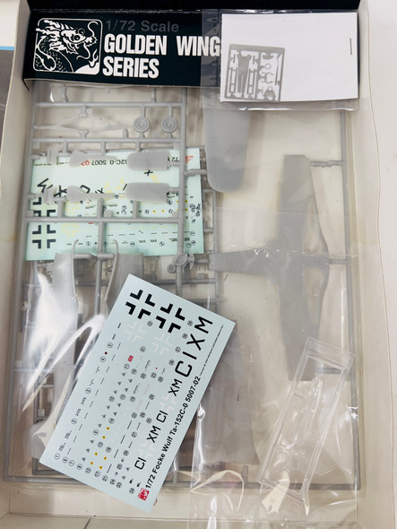 ARADO Ar. 234 B-2/B-2b Blitz  1/72 Open Box DML