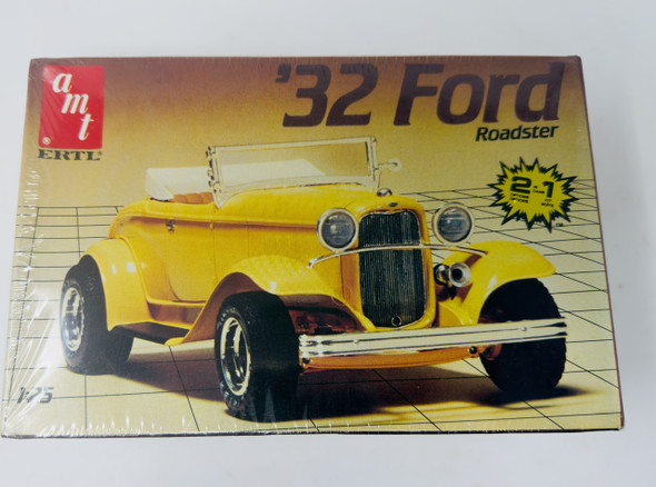 '32 FORD ROADSTER, 1/25, SEALED, AMT