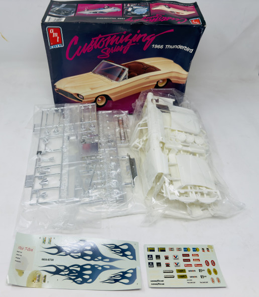 1966 Thunderbird, 1/25, OPEN BOX, AMT