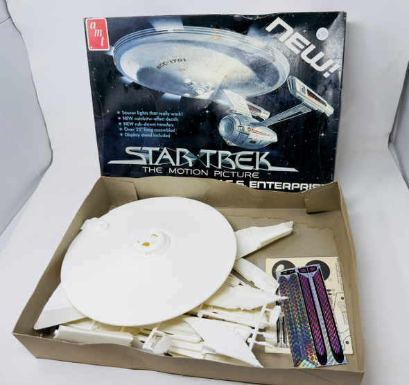 STAR TREK USS ENTERPRISE, NO SCALE MENTIONED, AMT